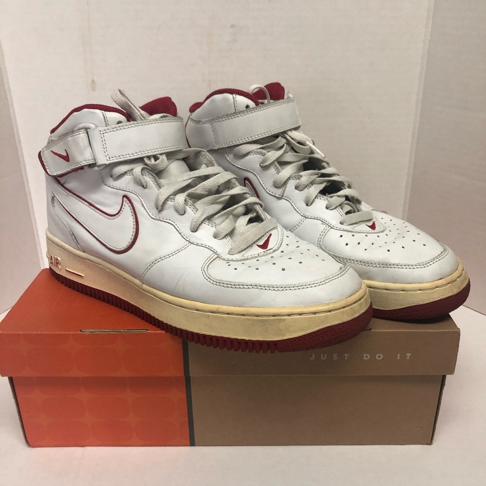 Vintage Air Force 1 Mid 2002